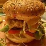 Het échte broodje hamburger. Door deze jaren ‘70 broodje hamburger te maken, heb je een ‘gezondere’ versie. Een beetje nostalgie. Weet wat je eet.