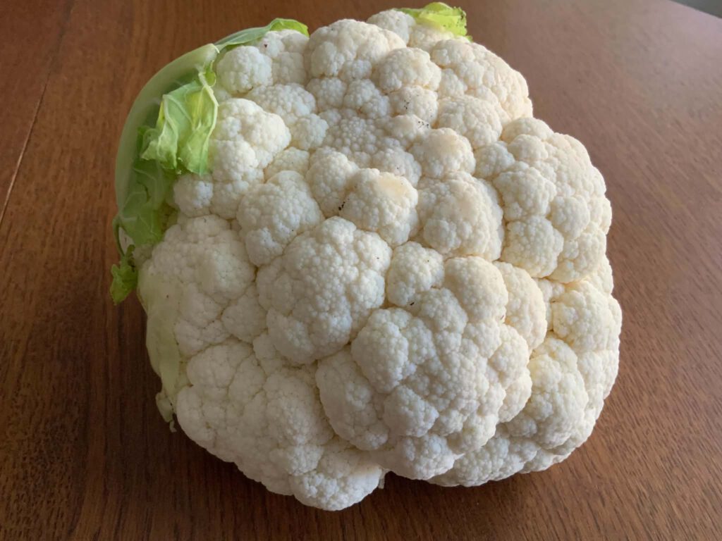 Smoor van bloemkool of bloemkool masala. Bloemkool masala is een verzamelnaam voor verschillende gerechten uit de Indiase en Surinaamse keuken waarin bloemkool wordt bereid met een kruidenmengsel. ‘Masala’ betekent letterlijk “mengsel van kruiden”. De specifieke mix kan variëren.
