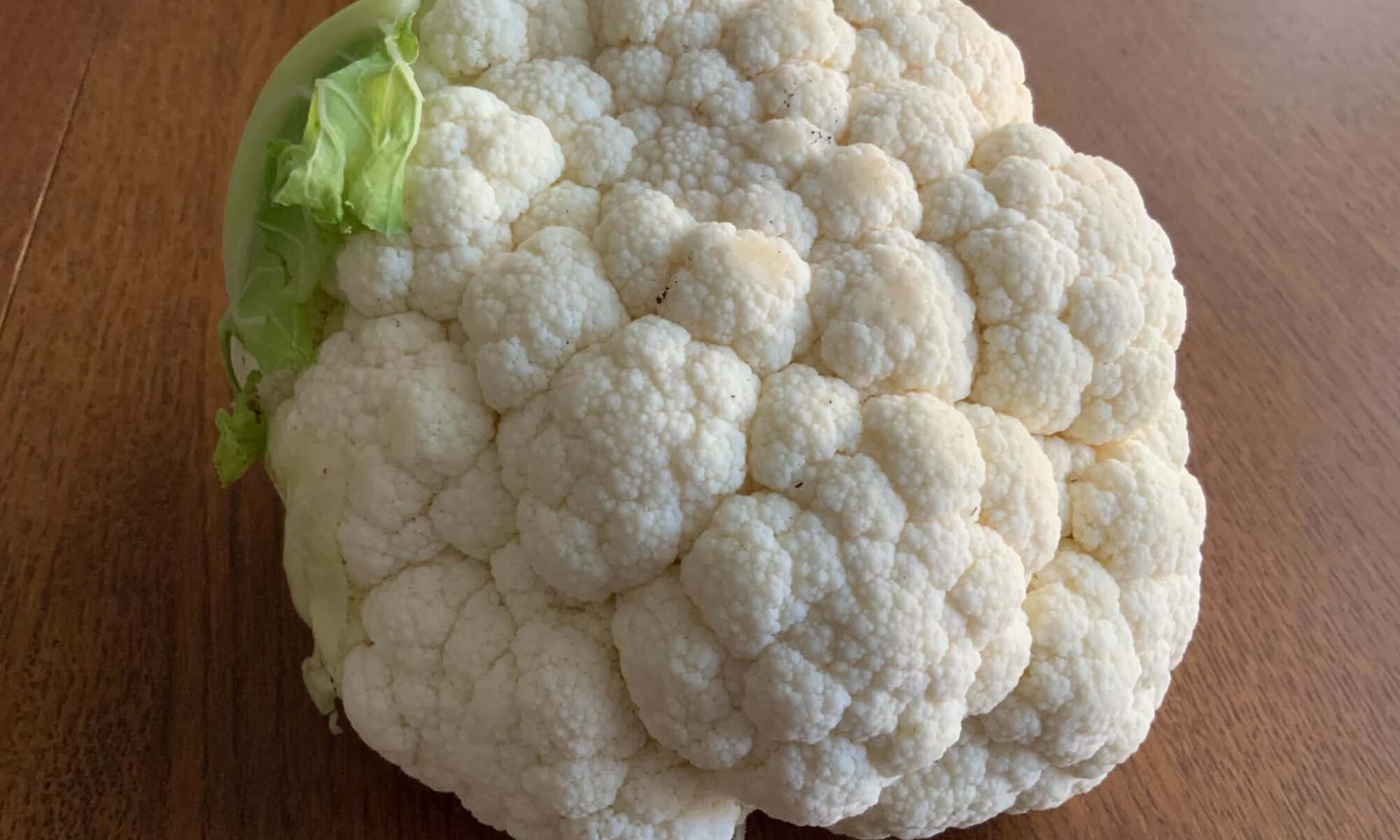 Smoor van bloemkool of bloemkool masala. Bloemkool masala is een verzamelnaam voor verschillende gerechten uit de Indiase en Surinaamse keuken waarin bloemkool wordt bereid met een kruidenmengsel. ‘Masala’ betekent letterlijk “mengsel van kruiden”. De specifieke mix kan variëren.